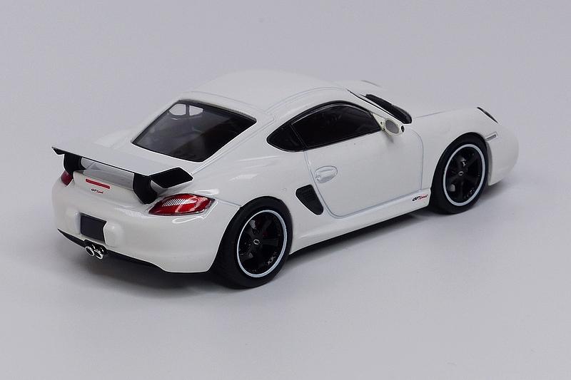 20260125201050-924708-800-126-porschecaymans-20066.jpg